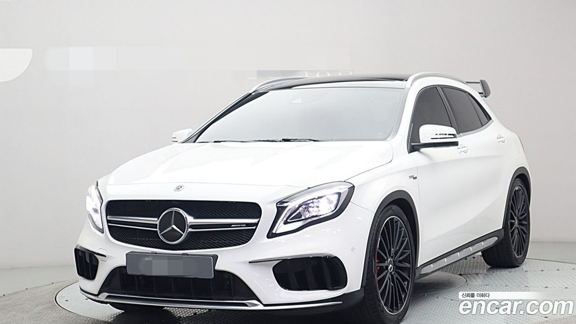 Mercedes-Benz GLA-Class 2019