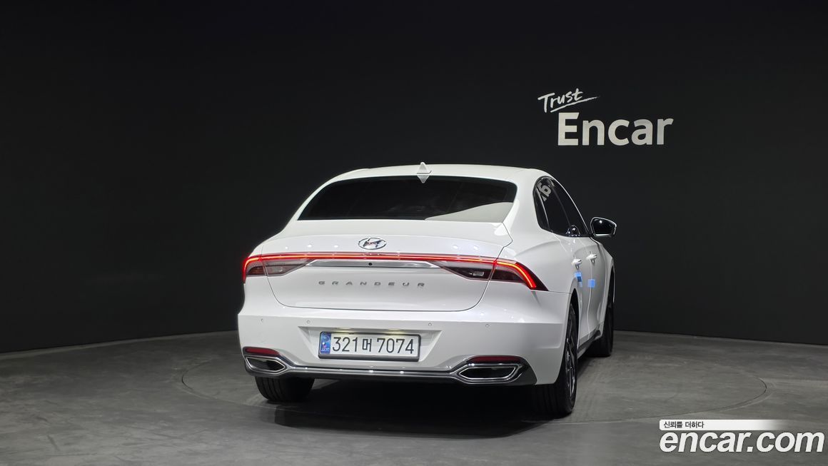 Hyundai Grandeur 2022