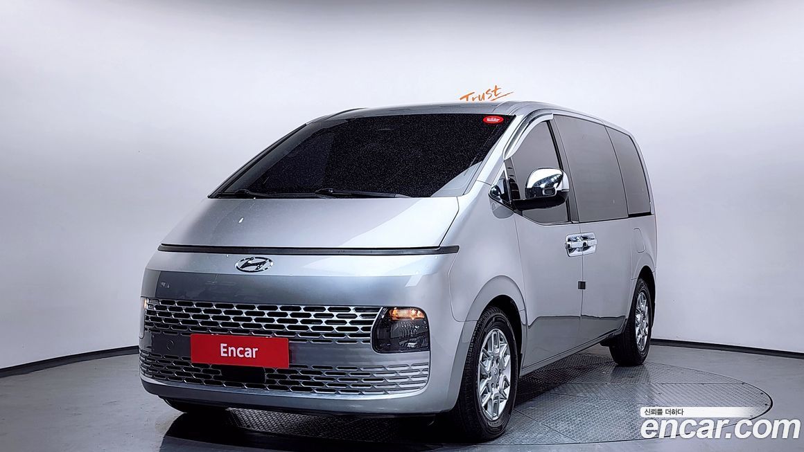 Hyundai Staria 2023