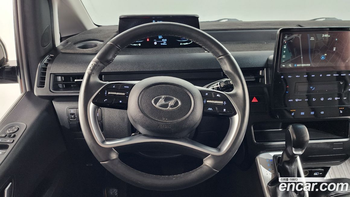 Hyundai Staria 2023