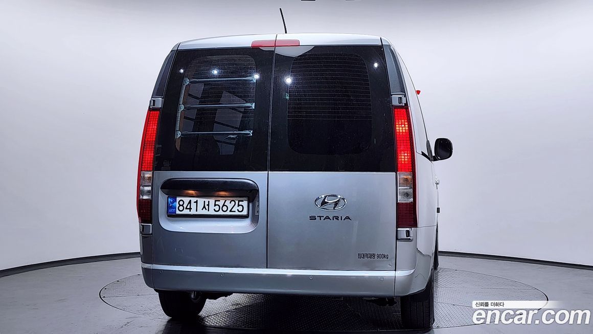 Hyundai Staria 2023