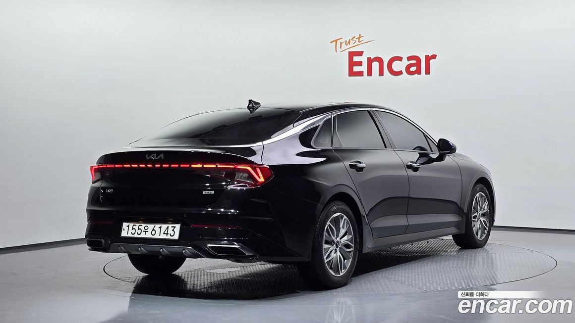 Kia K5 2023