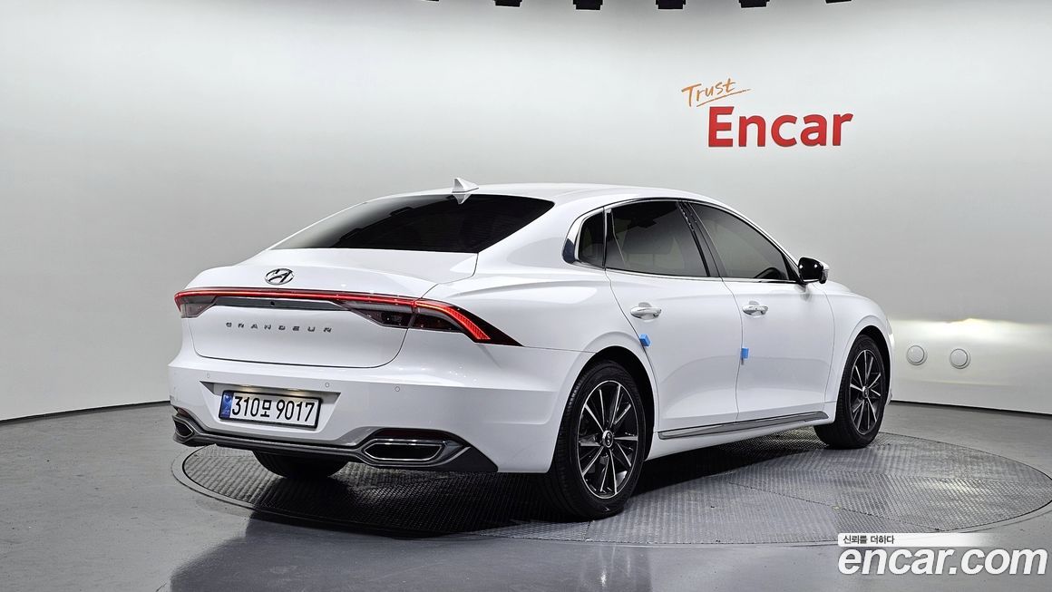 Hyundai Grandeur 2022