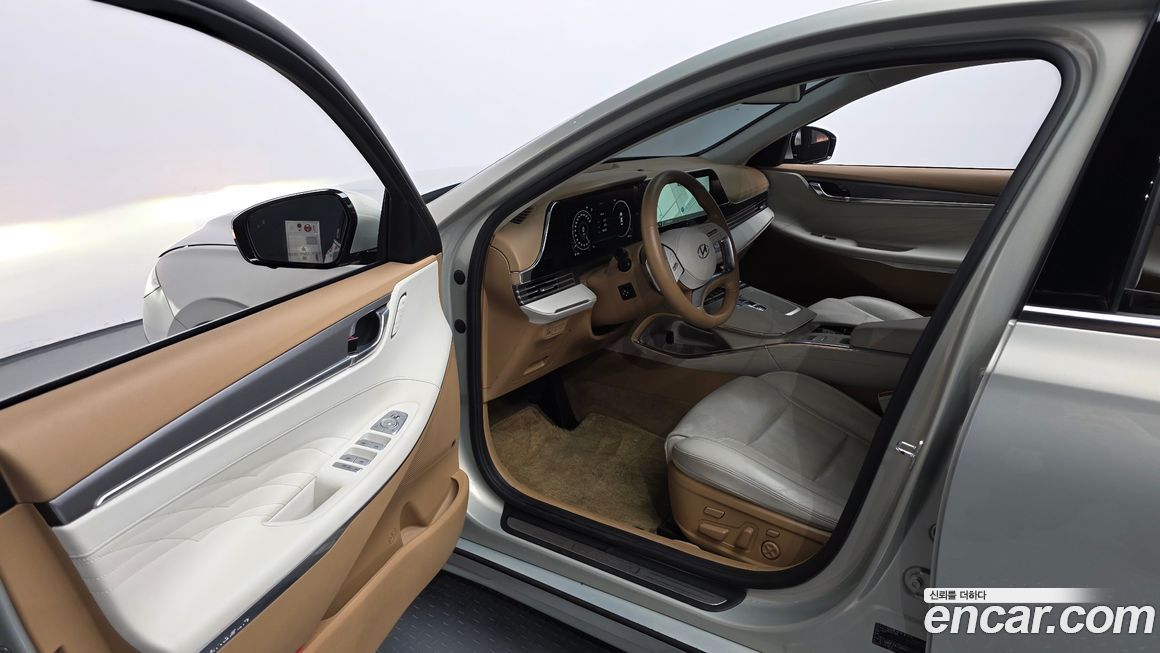 Hyundai Grandeur 2022