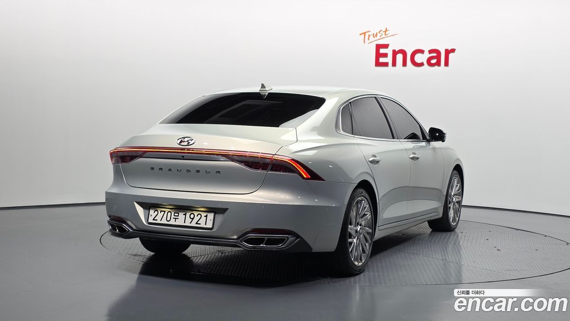 Hyundai Grandeur 2022