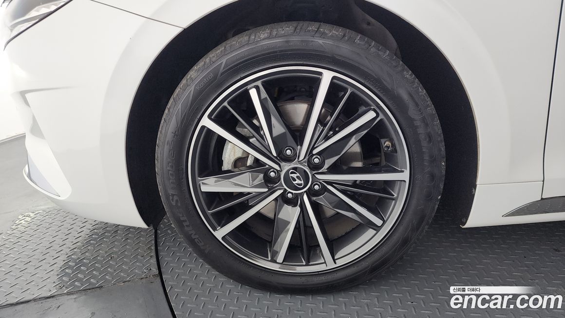 Hyundai Grandeur 2023