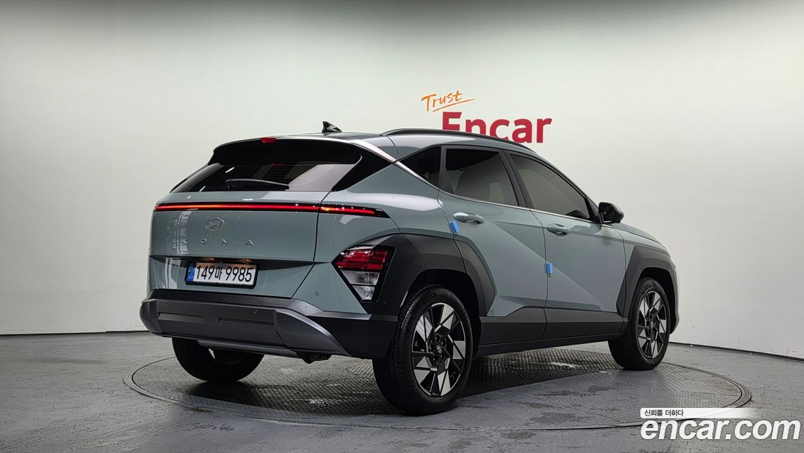 Hyundai Kona 2025