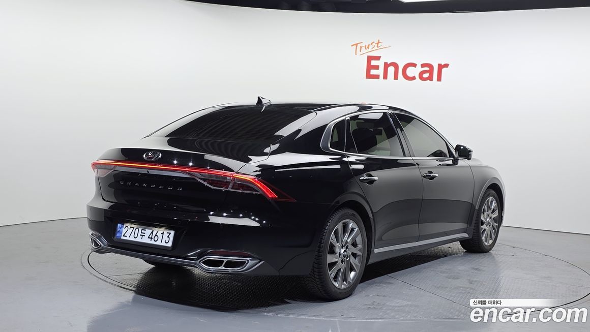 Hyundai Grandeur 2021