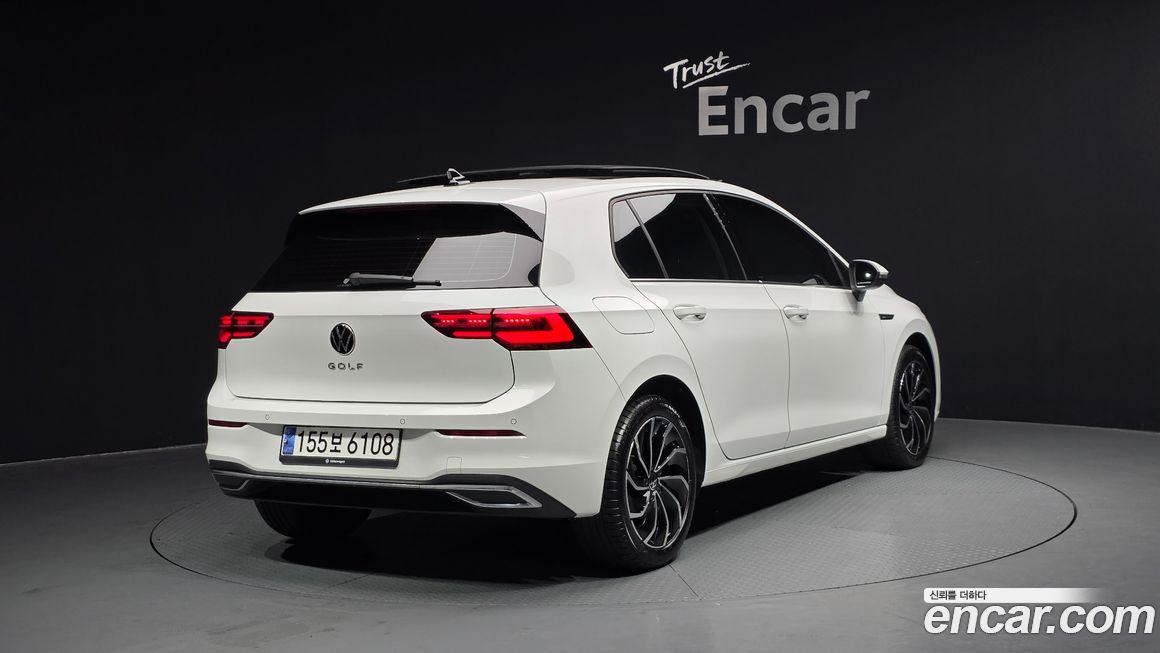 Volkswagen Golf 2023