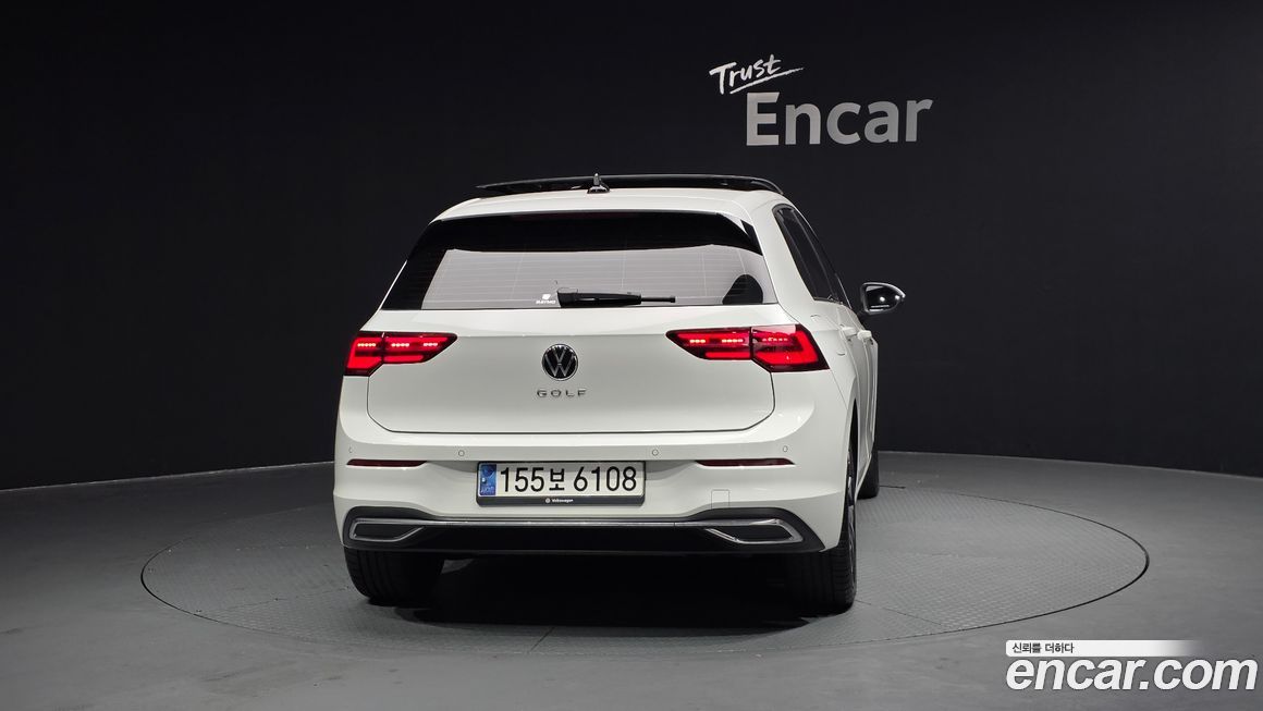 Volkswagen Golf 2023