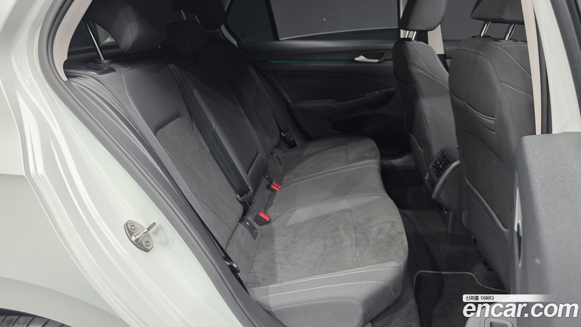 Volkswagen Golf 2023