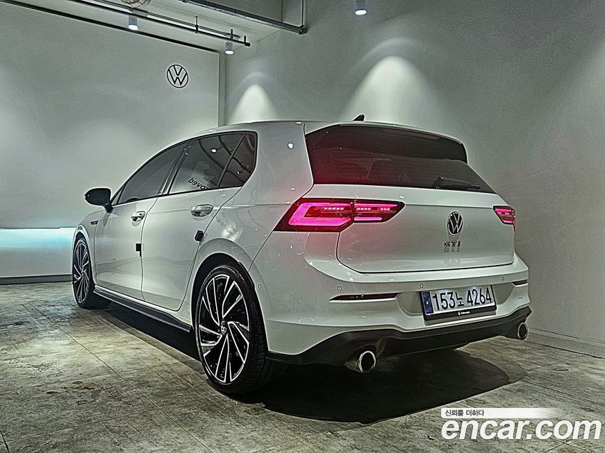 Volkswagen Golf 2023