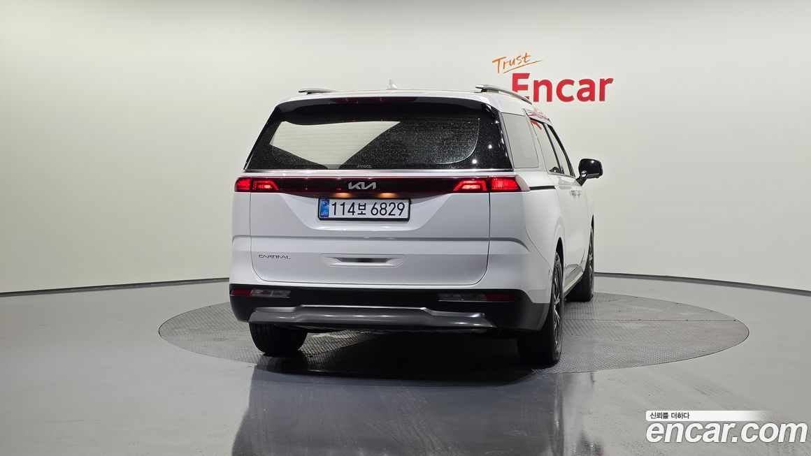 Kia Canival 2023