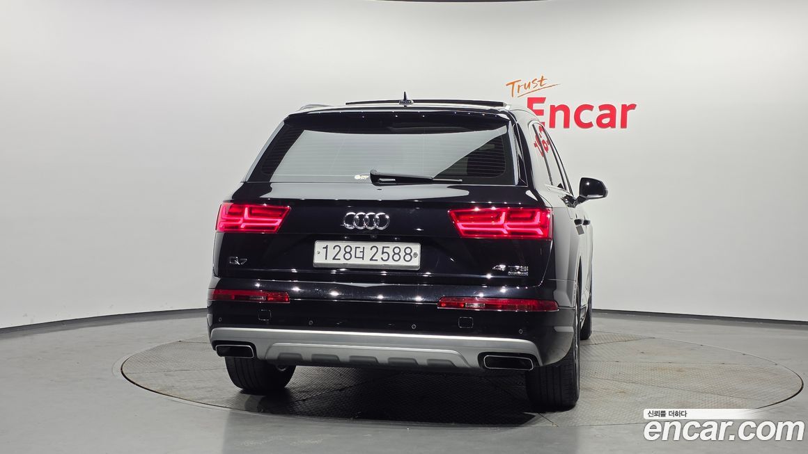 Audi Q7 2019