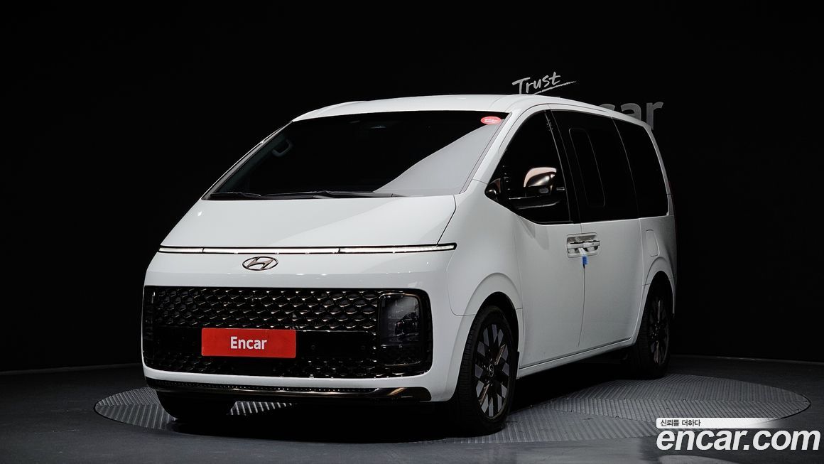 Hyundai Staria 2022