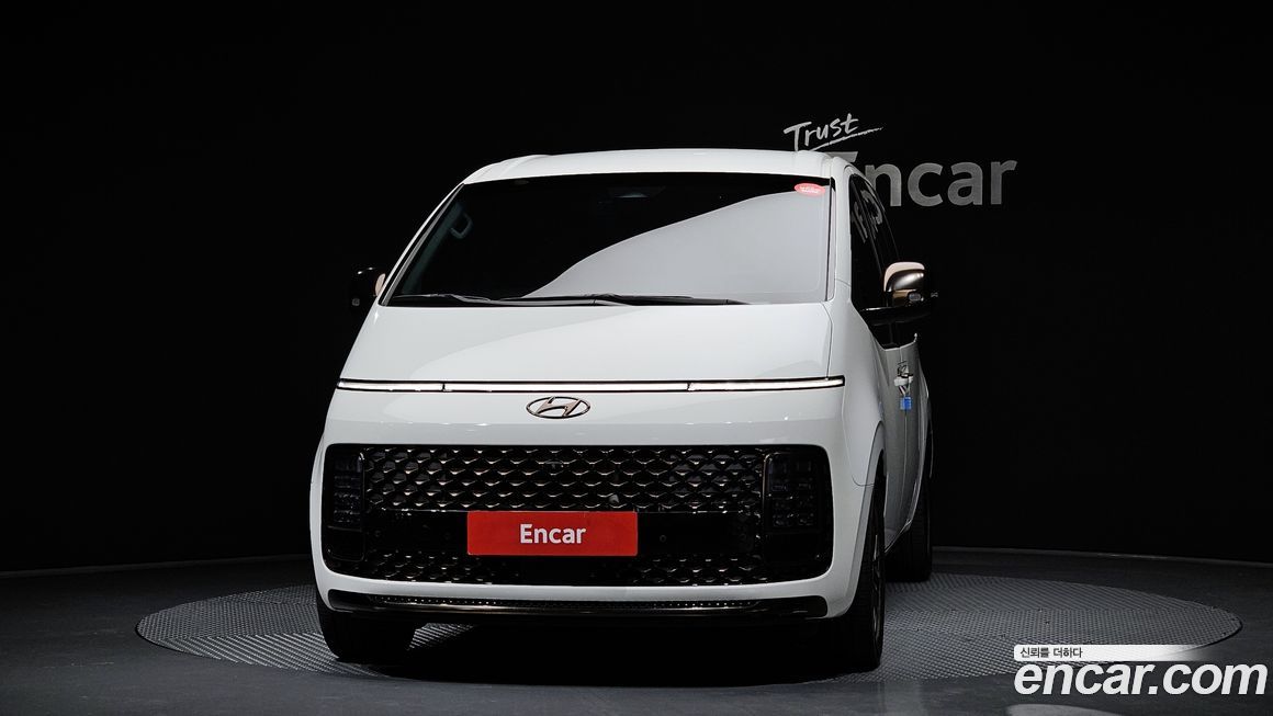 Hyundai Staria 2022