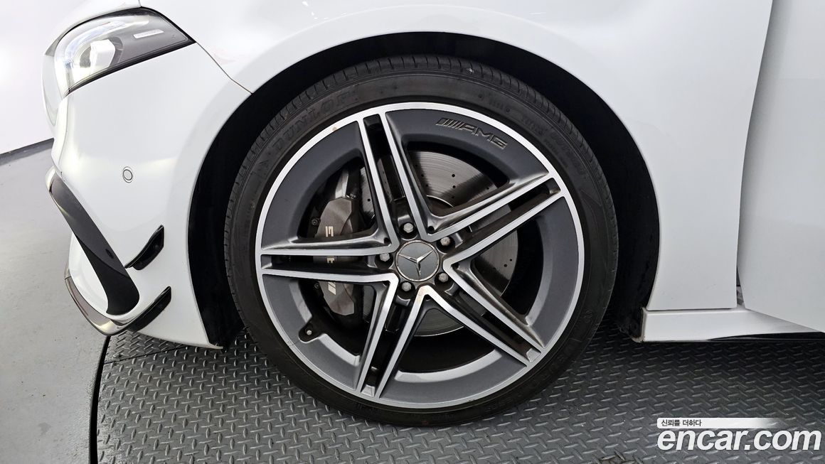 Mercedes-Benz A-Class 2021