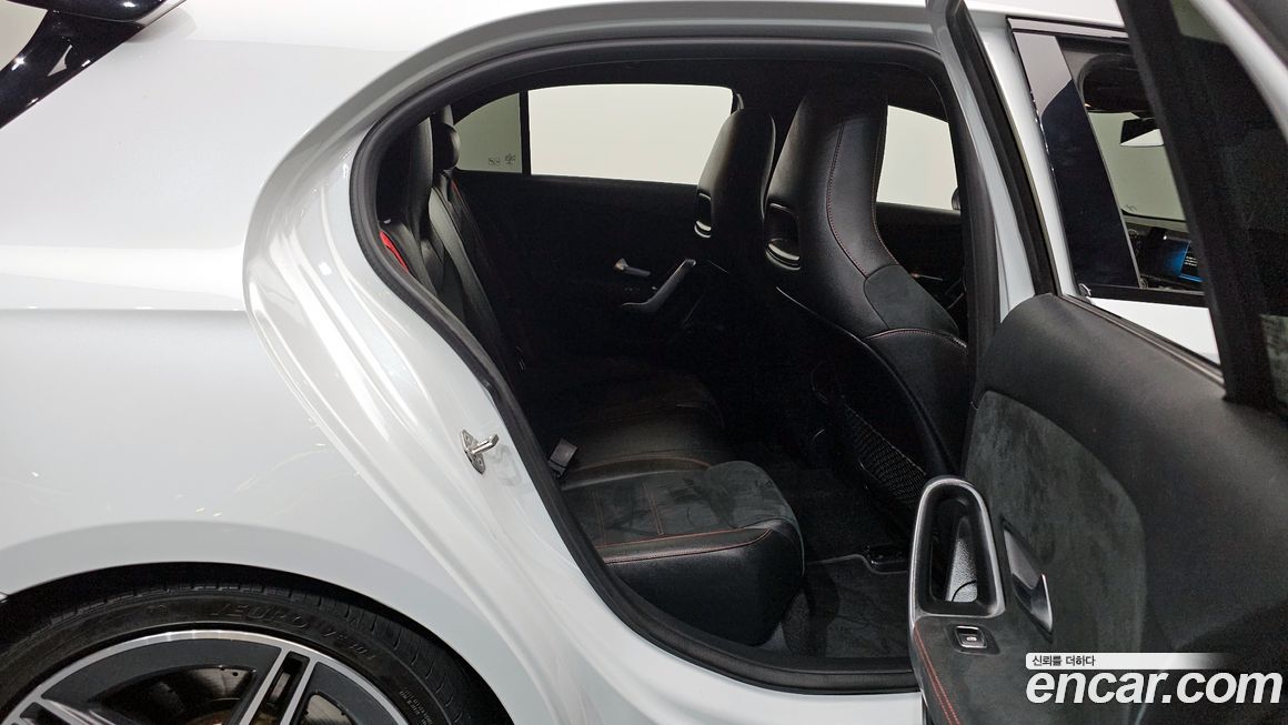 Mercedes-Benz A-Class 2021