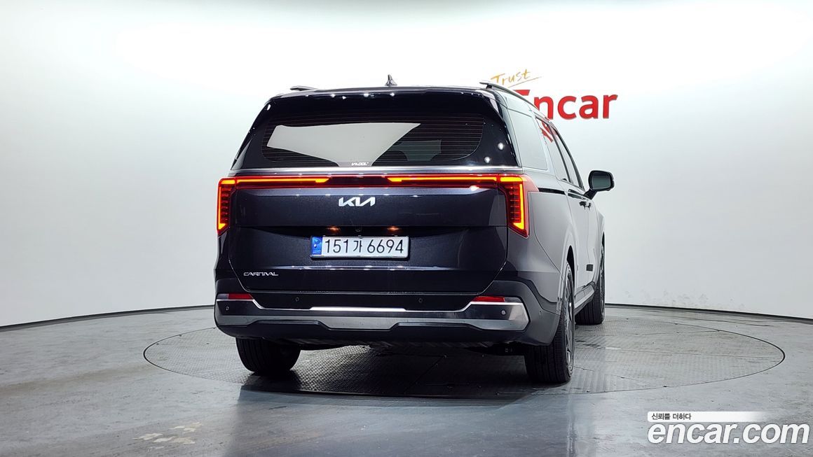 Kia Canival 2025