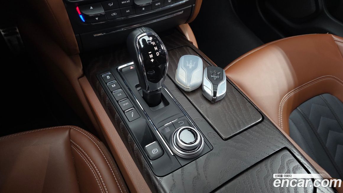 Maserati Quattroporte 2018