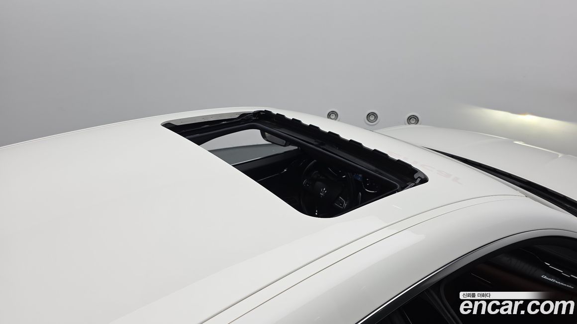 Maserati Quattroporte 2018