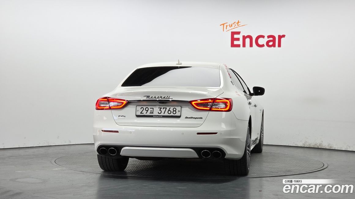 Maserati Quattroporte 2018