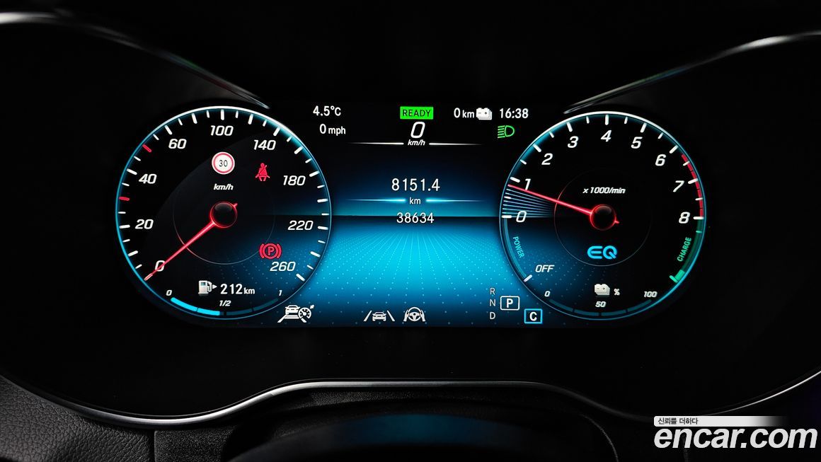 Mercedes-Benz GLC-Class 2021