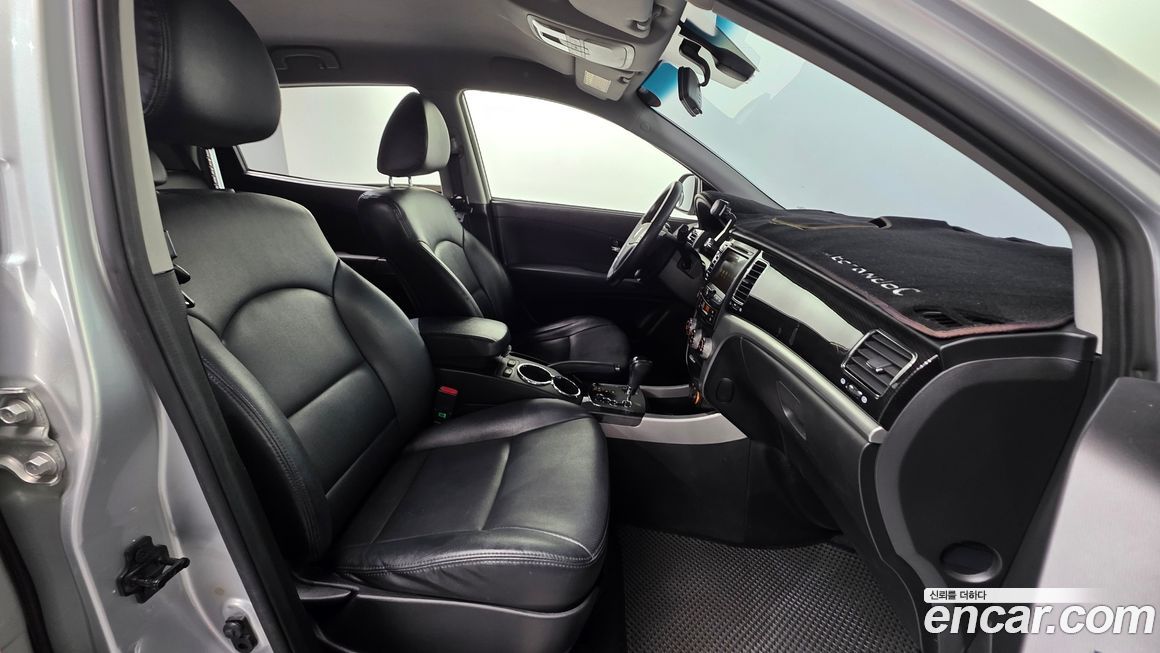 KG_Mobility_Ssangyong KORANDO 2012