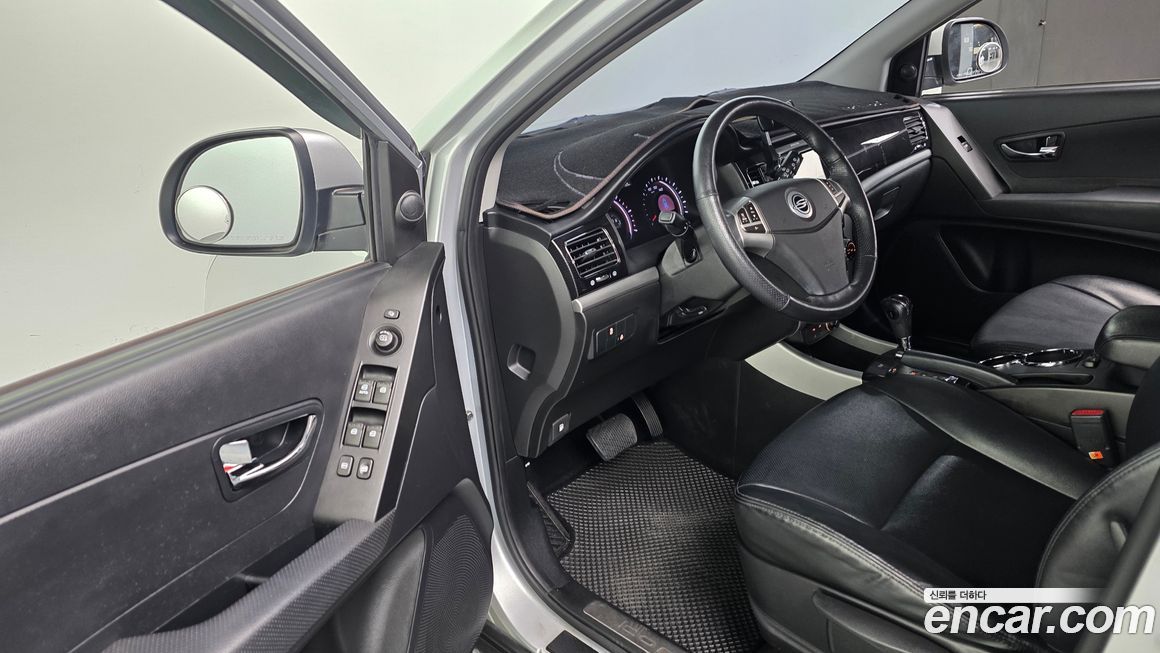 KG_Mobility_Ssangyong KORANDO 2012