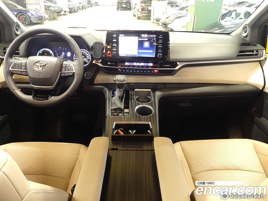 Toyota Sienna 2023