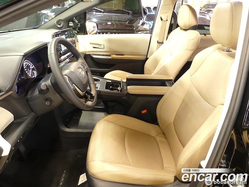 Toyota Sienna 2023