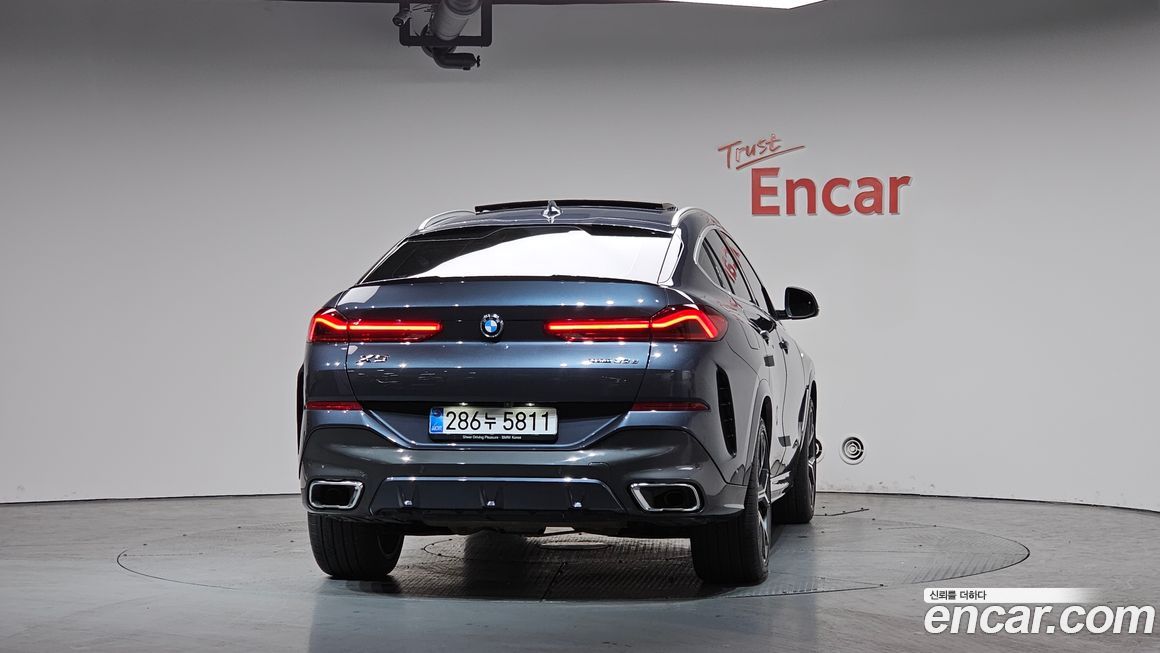 BMW X6 2022