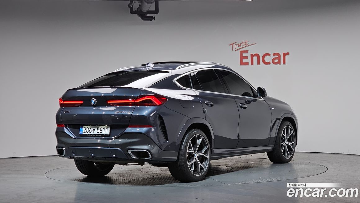BMW X6 2022