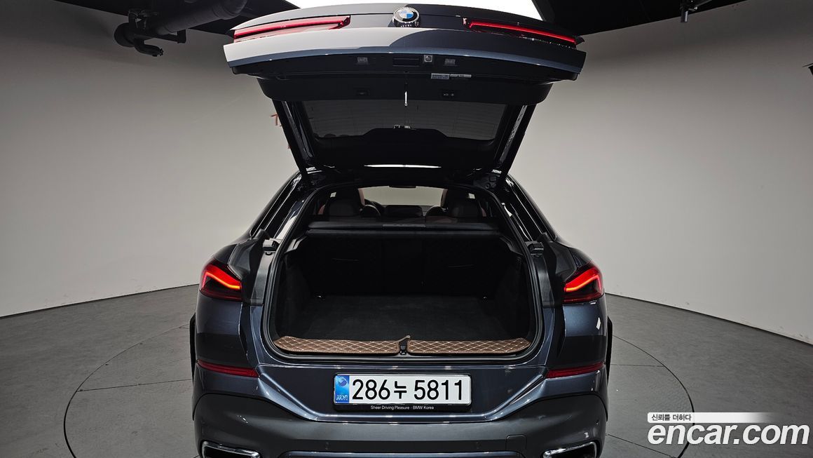BMW X6 2022