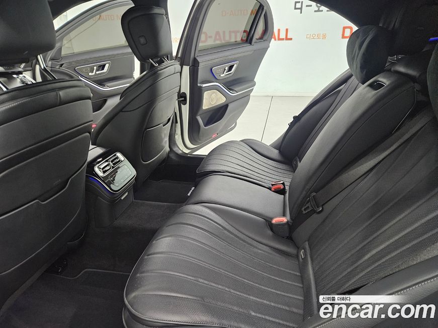 Mercedes-Benz S-Class 2022