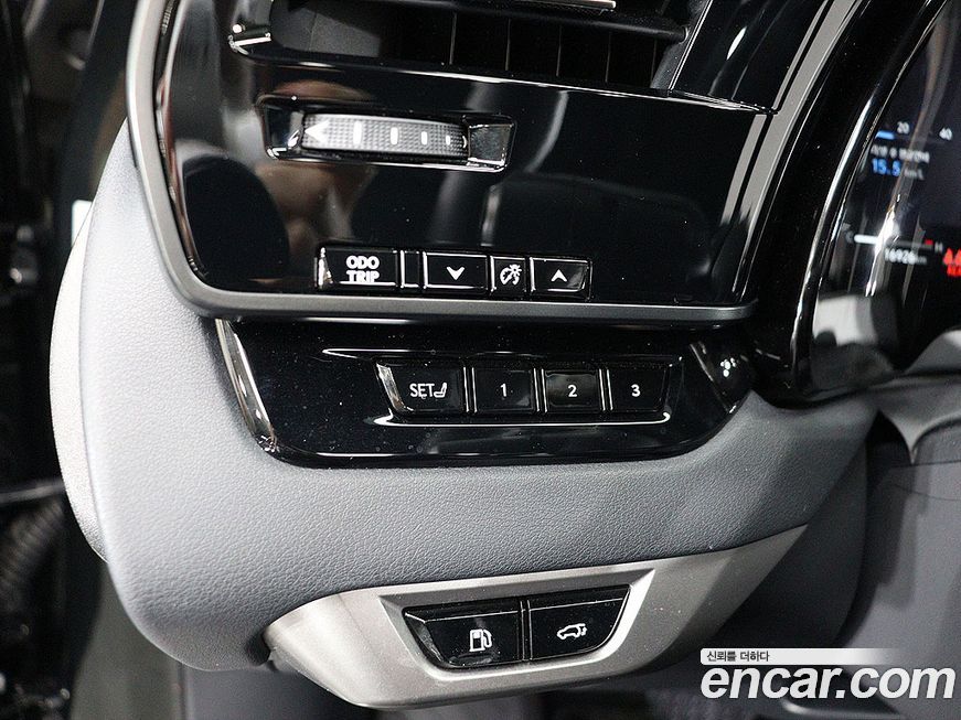 Lexus RX 2025