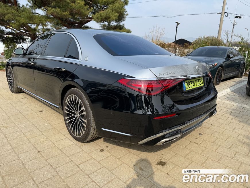 Mercedes-Benz S-Class 2021