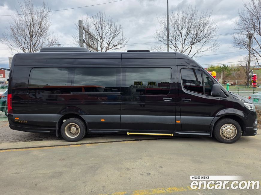 Mercedes-Benz Sprinter 2023