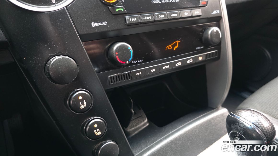 KG_Mobility_Ssangyong KORANDO 2012