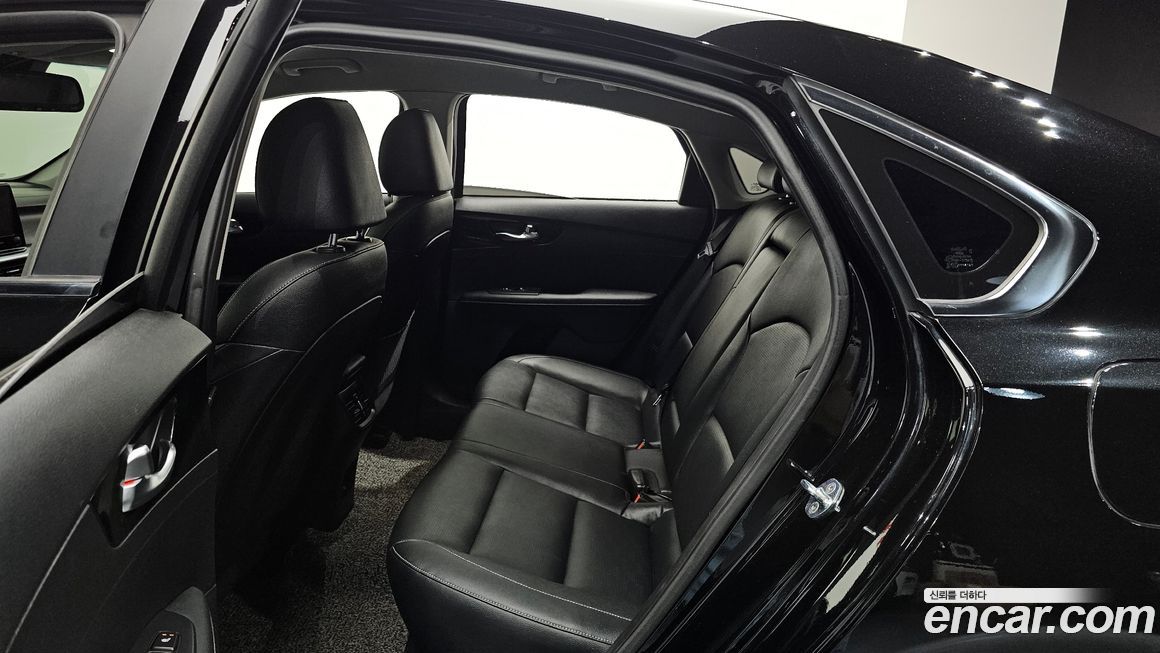 KG_Mobility_Ssangyong Rexton 2023