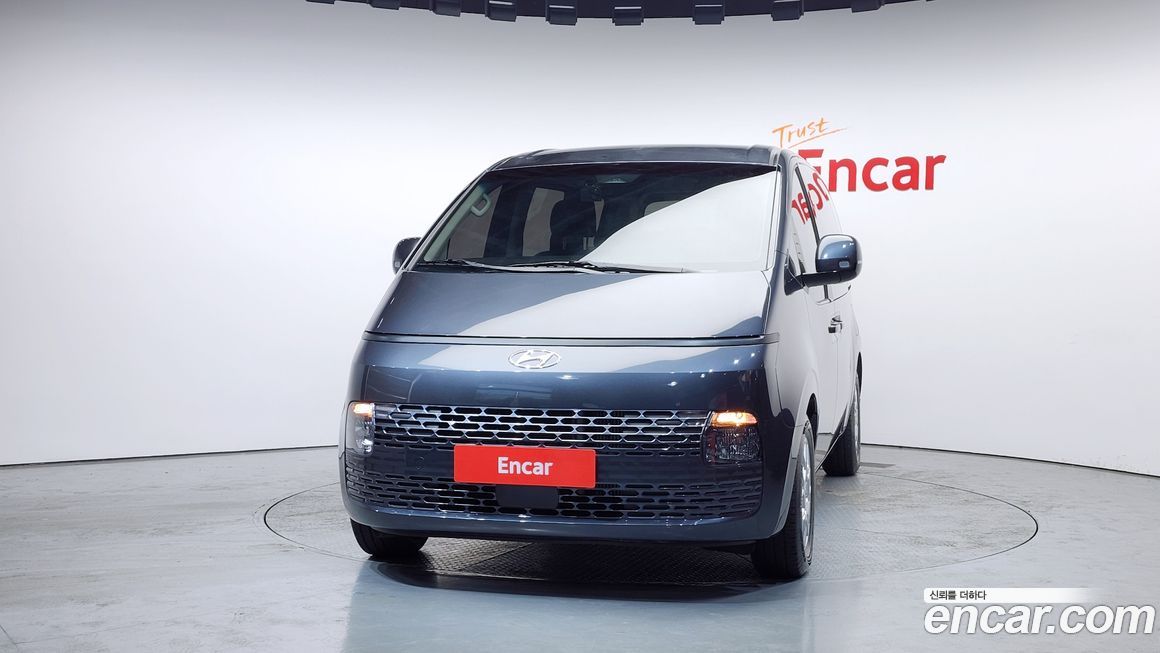 Hyundai Staria 2022