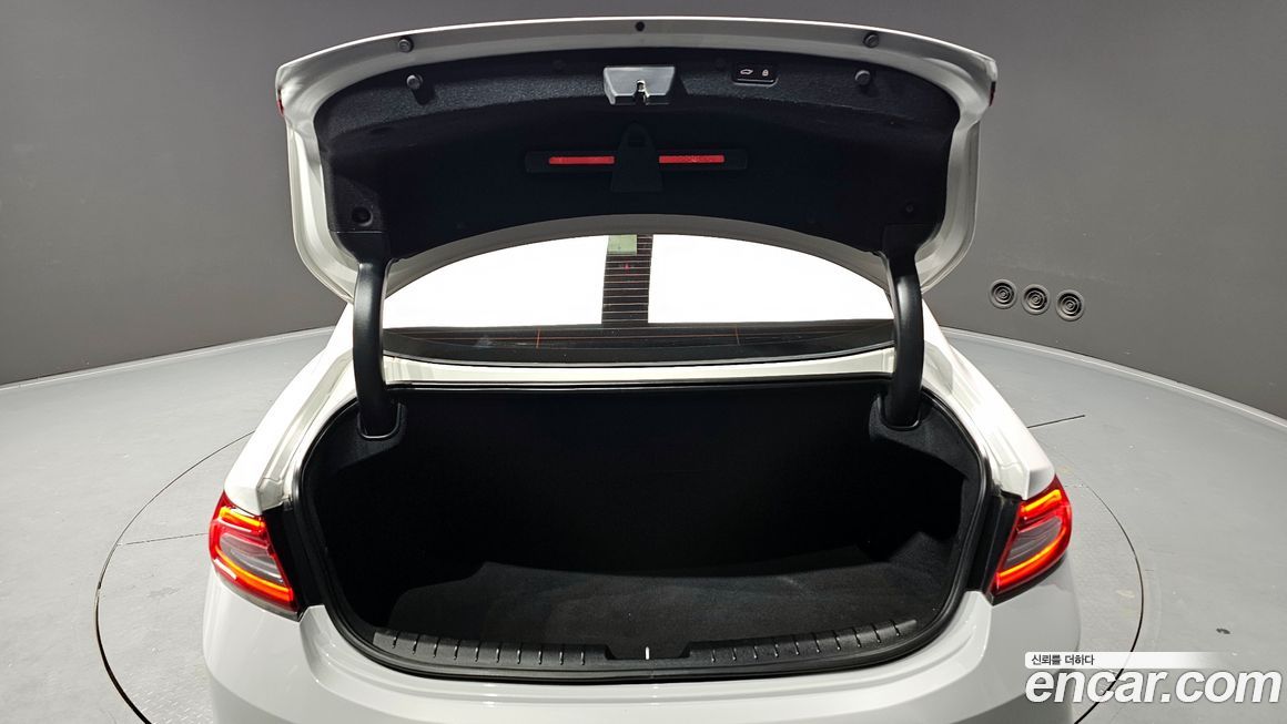 Hyundai Grandeur 2017