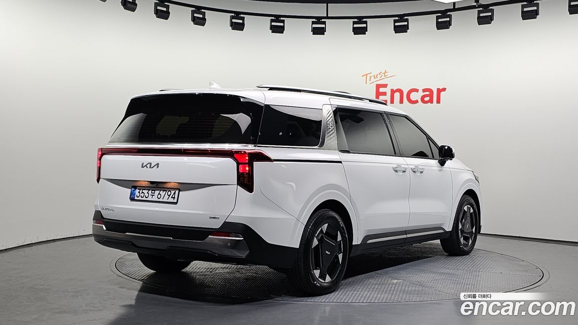 Kia Canival 2025
