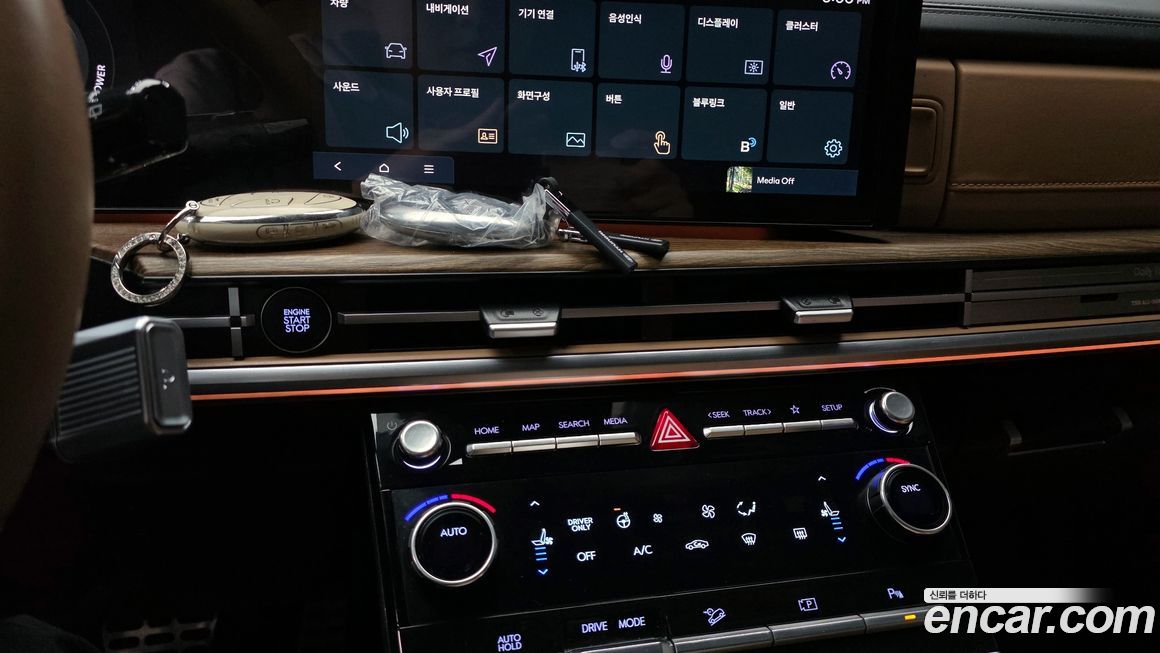 Hyundai Santafe 2024