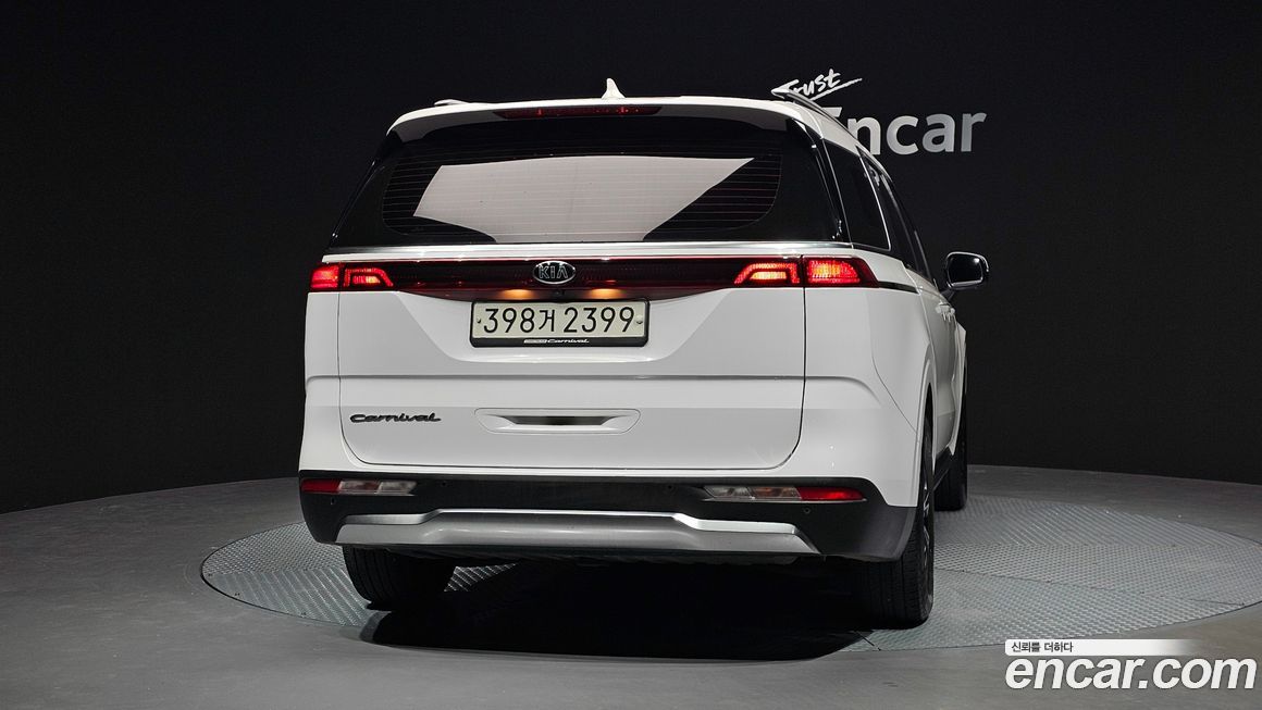 Kia Canival 2021
