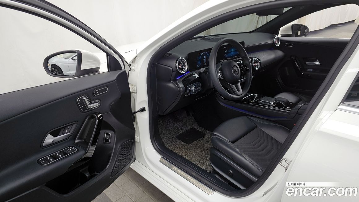 Mercedes-Benz A-Class 2020