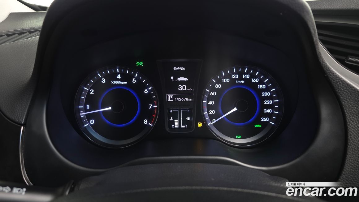 Hyundai Grandeur 2012