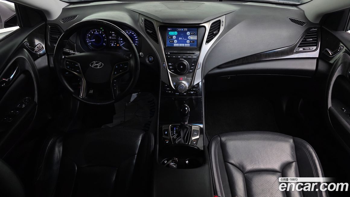 Hyundai Grandeur 2012