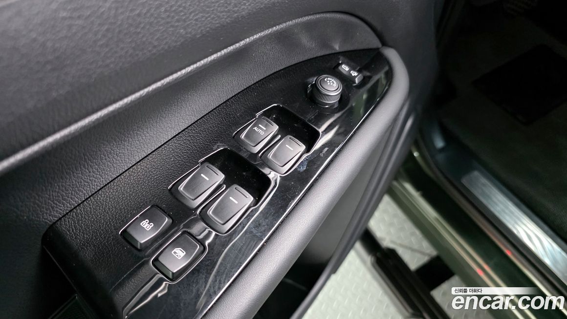 KG_Mobility_Ssangyong Rexton 2024