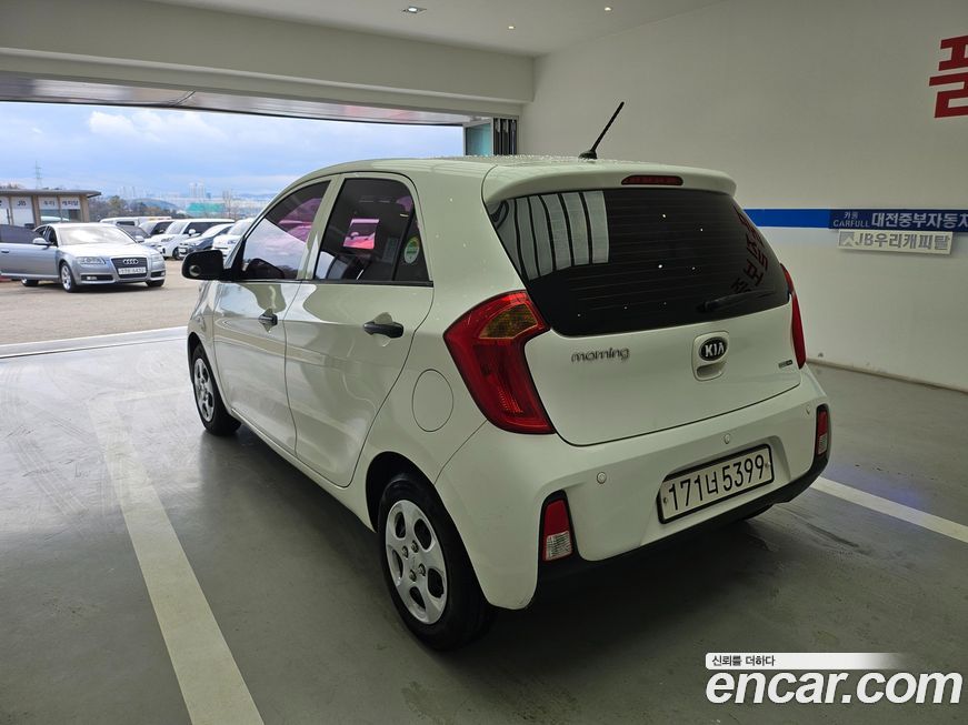 Kia morning 2016